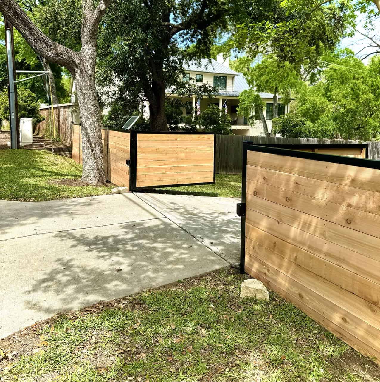 Trust AT4 professionals in Austin, Cedar Park, and Round Rock for wood fences